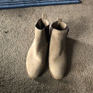 Men’s Chelsea boots